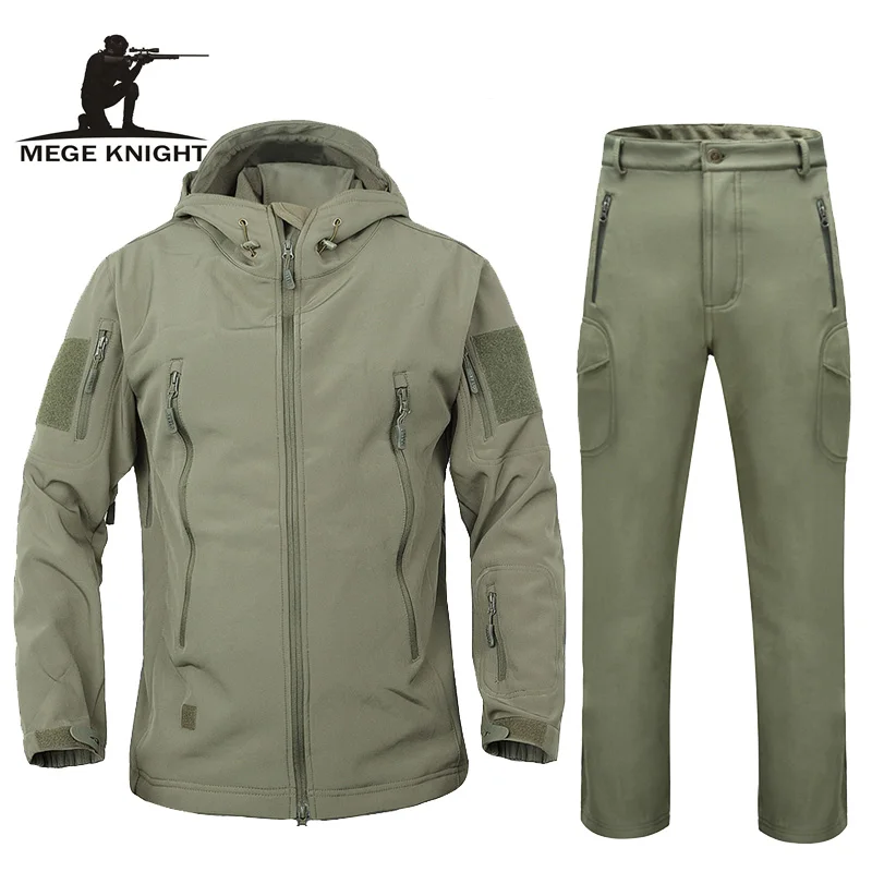  Men autumn winter jacket coat soft shell shark skin clothes waterproof military clothing camouflage