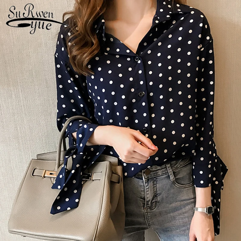 Achat 2018 Automne Mousseline de Soie Plus La Taille Tops Femmes Blouses Lâche Polka Dot Chemises Femelle Arc À Manches Longues Blouse femmes M 4XL Blusa 1202 40