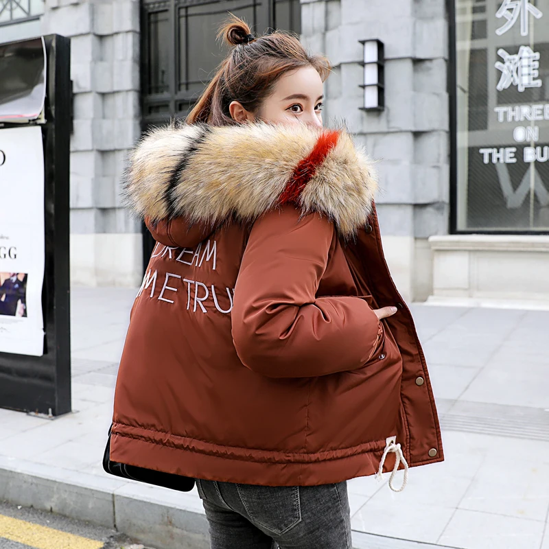 2019 New Arrival Winter Jacket Women Short Outwear Fashion Womens Jacket Hooded With Big Fur Collar Female Coat Parkas Casaco 2019 New Arrival Winter Jacket Women Short Outwear Fashion Womens Jacket Hooded With Big Fur Collar Female Coat Parkas Casaco