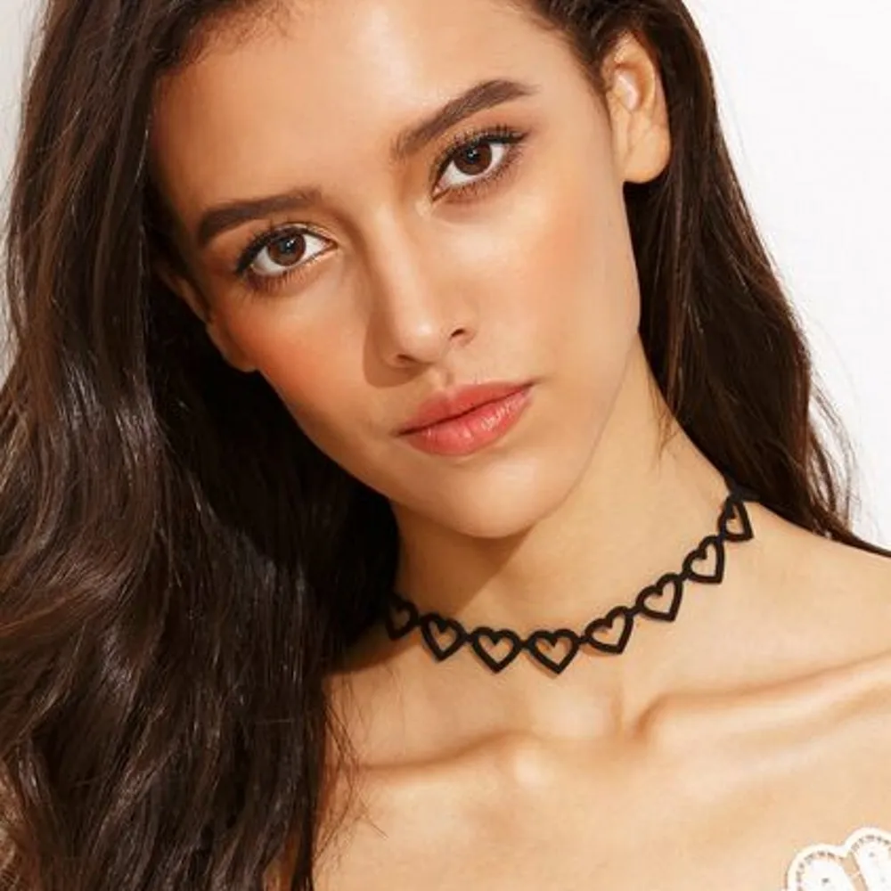 Simple Choker Necklace For Women Punk Hollow Out Heart Chokers Black Lace Chocker Sexy Chic