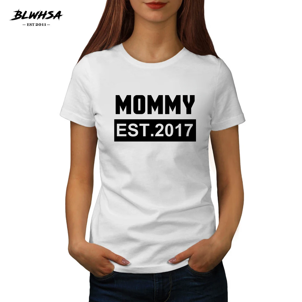 WT001810142 Mommy EST 2017 White Logo