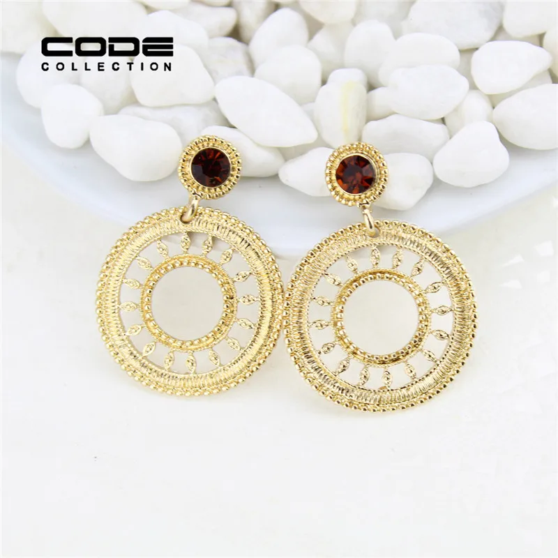 

Retro Baroqu Elegant Red Crystal Earrings Zinc Alloy Circle Pendant OL Lady Girl Working Party Ear Ornaments Accessories