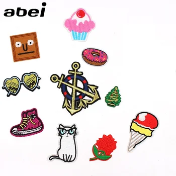

1PC Embroidered Cartoon Cat Cake Donuts Patch Funny Stickers Cloth Jeans Sew On Badge Iron On Heart Glasses Appliques Patches