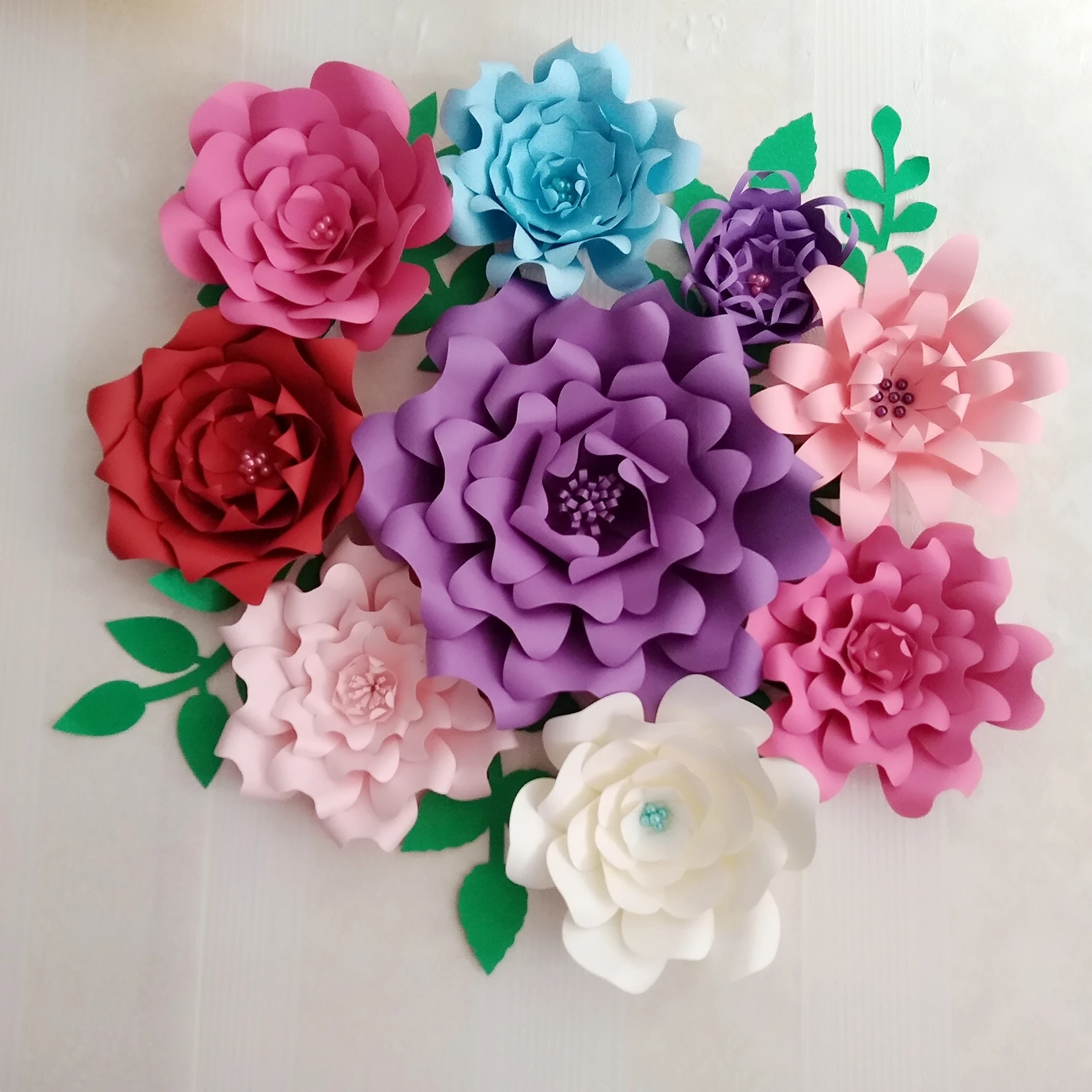 2018 Creative Giant Paper Flowers 9pcs + Leaves 8 pcs Half Made Kits