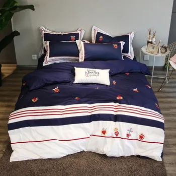

Blue stripe Embroidery Bedding Sets Egyptian Cotton 4 Pcs red heart pattern Duvet Cover Set Flat Sheet Pillowcase Bedcloth
