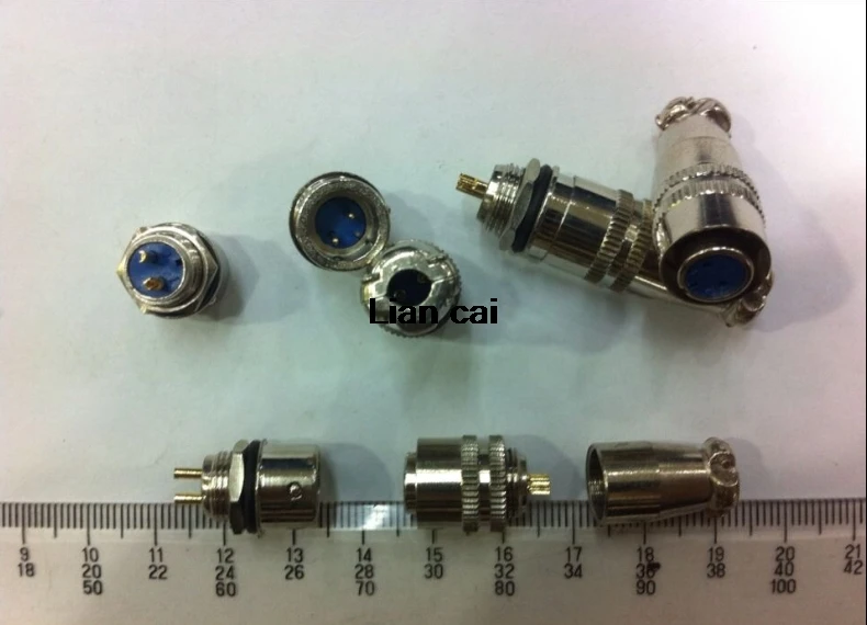 

XS10 Aviation connector 10mm push-pull circular quick connector 2pin 3/4pin5pin 3A 250V Gold plated contact Male and Female plug
