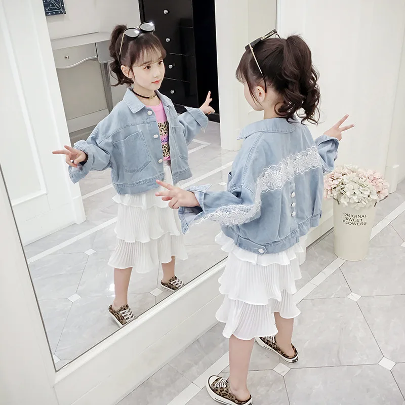 

Girls Denim Jacket Spring Autumn Fashion Kids Lace Embroidered Loose Batwing Sleeve Jean Coat For Girl Short Outerwear Coat