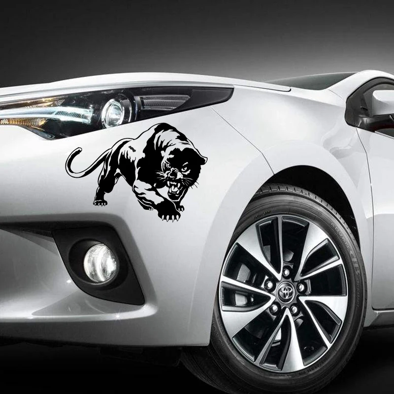 19.5*13.6CM Fiery Wild Panther Hunting Car Body Decal Car Stickers Motorcycle Decorations Black/White