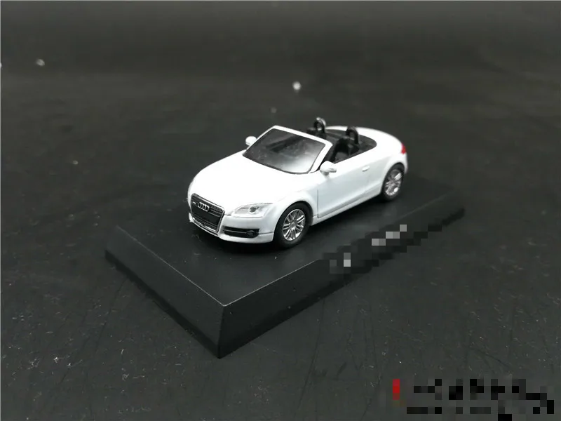 TT Open White Специальный литой металл 1/64 больше немецких моделей автомобилей A3 A4 A5 A8 R8 S6 A6 Tt домашний дисплей коллекционные игрушки для детей - Цвет: TT Open White