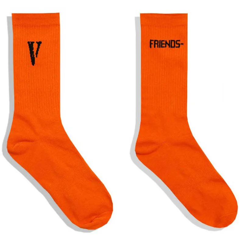 Maylooks Tide V word black orange high street hip hop tide FRIENDS letter tube socks W61