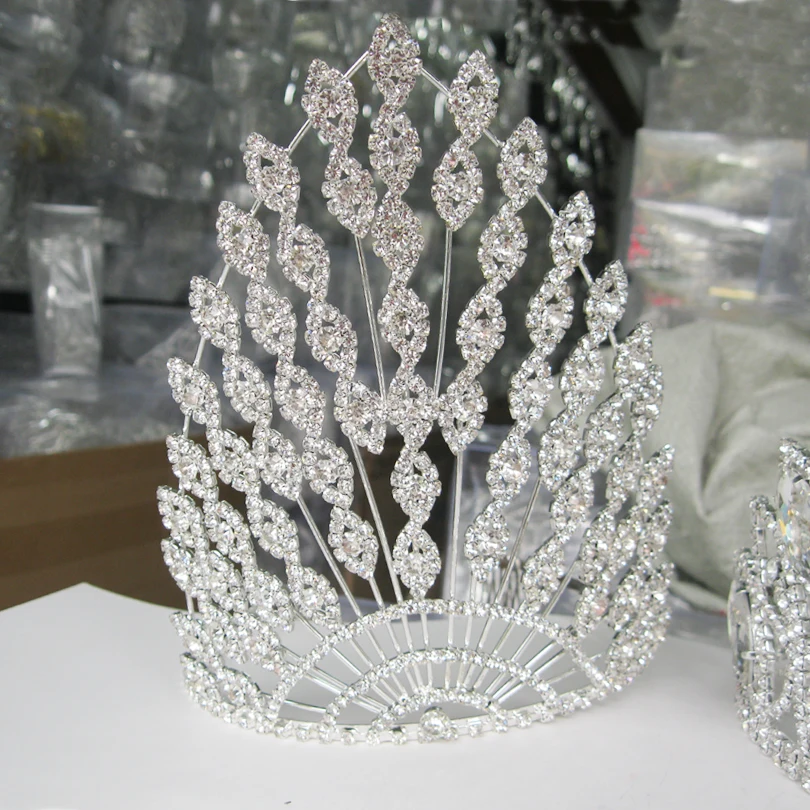 

Huge Hair Jewelry Big European Vintage Large Tiaras Luxury Bridal Jewelry Quinceanera Rhinestone Pageant Wedding Crystal Crowns