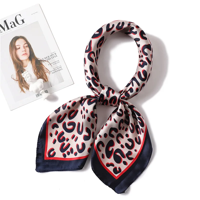 LaMaxPa 2018 Women New Fashion Square Silk Scarf Leopard Print Pattern High Soft Satin Scarf Elegant Hair Tie Band Neckerchief