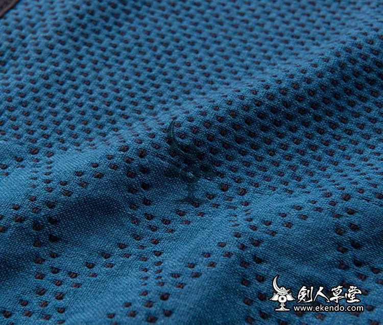 KG032---_11