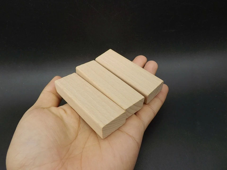 B155 (14)
