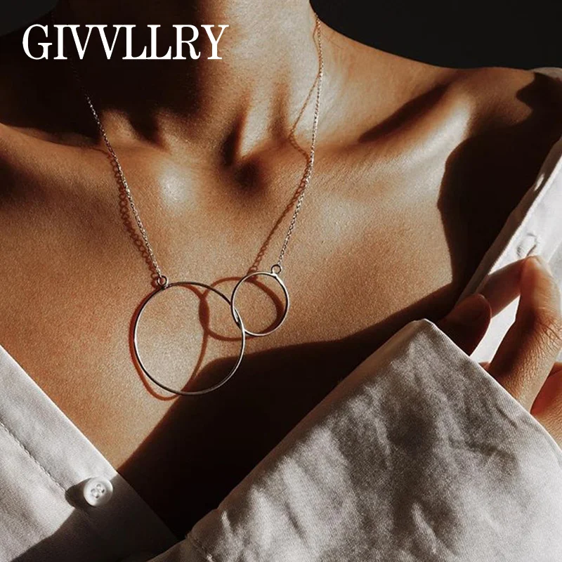 

GIVVLLRY Minimalist Collar Chain Necklace Delicate Elegant Gold Silver Color Interlocking Loop Round Pendant Necklace for Women