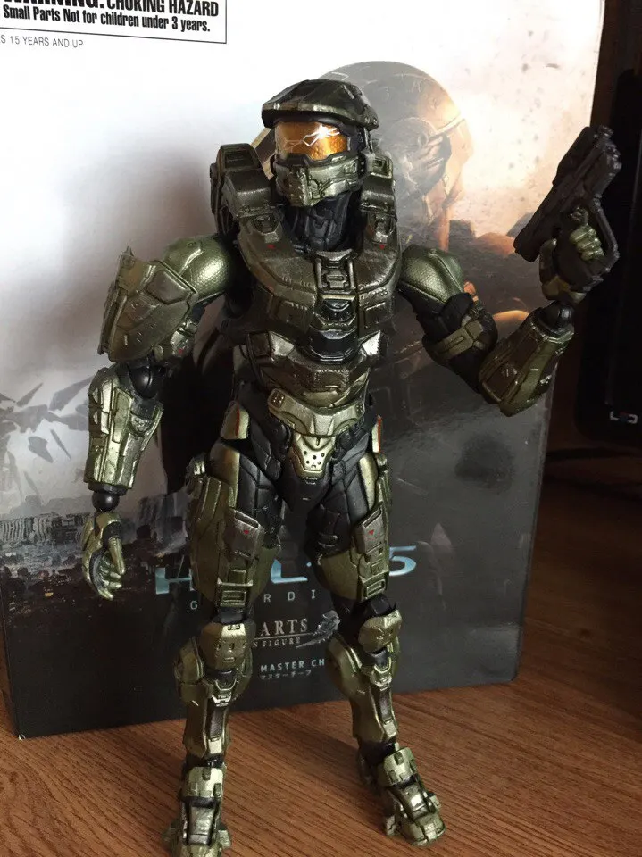 play arts master chief