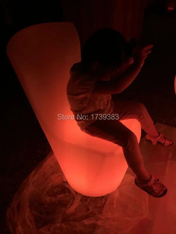 

New design Remote control Wireless charging emitting led Dining chair waterproof changing color for bar/ktv/indoor stool stool