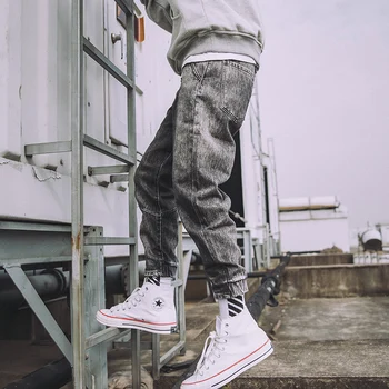 

Japanese black gray loose men's Harlan nine points jeans men's feet mens jeans
