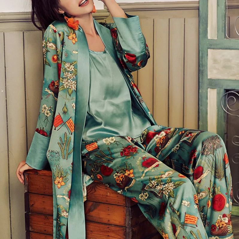 

Fashion Sexy Pajamas Woman Camisole Robe Sleepwear Autumn Pijamas Women Brand 4 Pcs Suit Pyjamas Ladies Satin Pajama Set Female