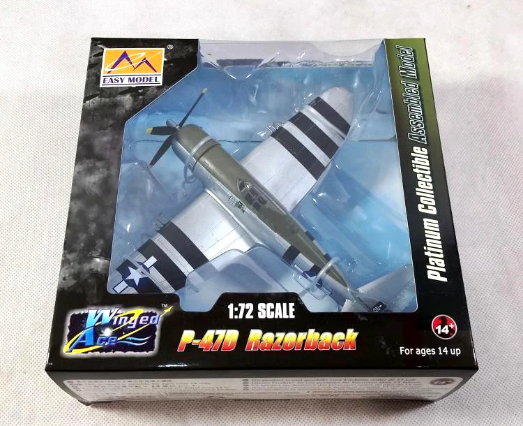  1:72 Model of U.S. Army P47D Lightning Fighter in World War II Trumpeter Model 36421 Collection mod