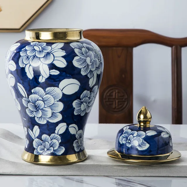 Antique Royal Handpainted Blue and white Ceramic Golden General Tank Vase Fortune Hat-covered Ginger Jars Ornament Creative Gift 2