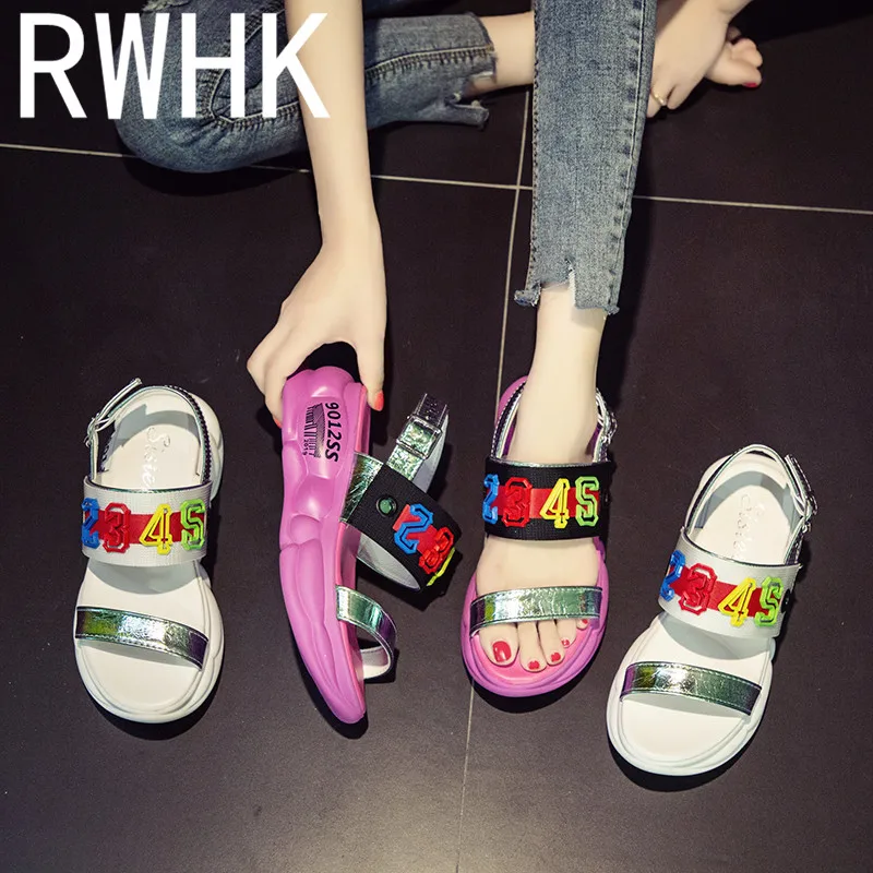

RWHK Sandals female 2019 new summer women's shoes Korean version of the wild flat crystal Roman sandals women B308