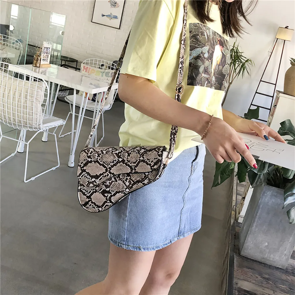 

ISHOWTIENDA bags for women 2019 handbag designer Snake print Wild Texture Shoulder Messenger Small Square Bag bolsa feminina#G3