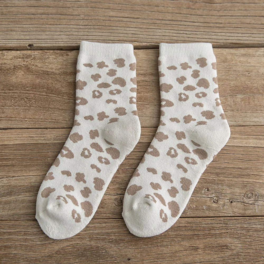 1 пара, женские носки осень-зима, оригинальные забавные Женские носочки, хлопковые носки с леопардовым принтом, элегантные модные мягкие эластичные носки для девочек