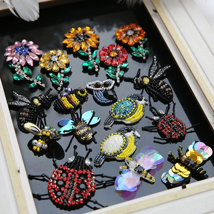 

Bee animals beaded crystal patches sewing on Shoes Bags sequined applique decoration patch Clothing accessories Apparel RP91