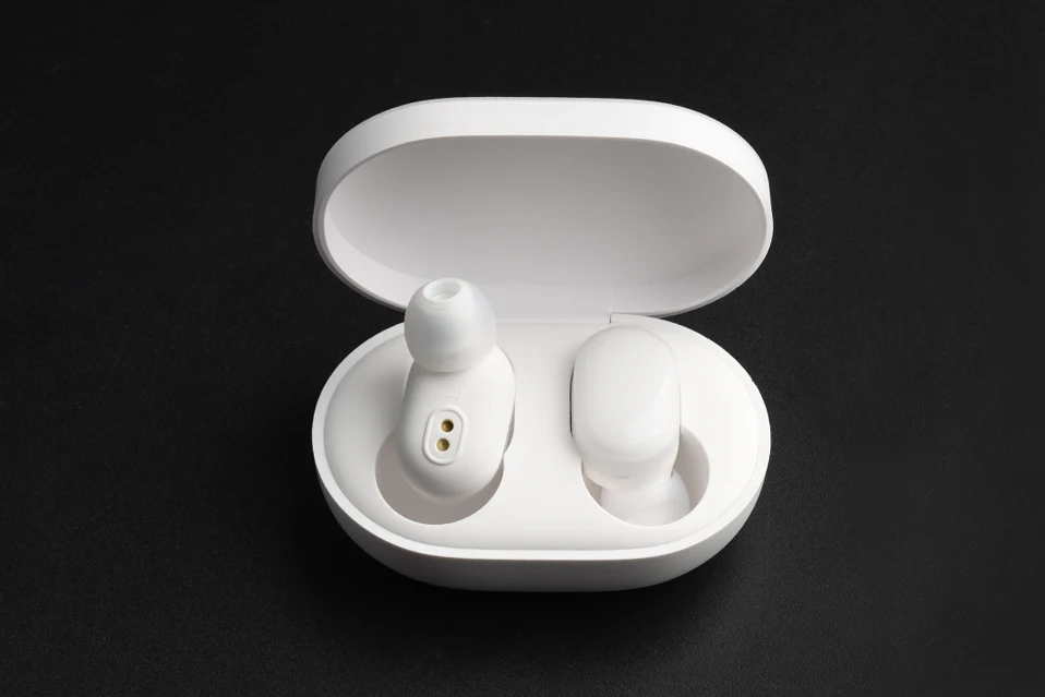 Наушники true xiaomi earbuds. Наушники mi true Wireless Earbuds. Беспроводные наушники Xiaomi mi airdots. TWS наушники Xiaomi. Беспроводные наушники Xiaomi mi true Wireless Earphones.