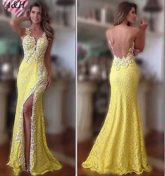 vestido longo com corpete de renda