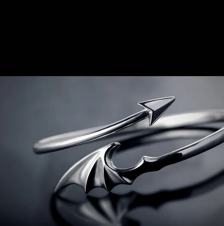 XIYANIKE модное серебряное кольцо дьявольские крылья и хвост регулируемые Черные Властелин колец для женщин эффектные модные ювелирные изделия Новинка VRS2407