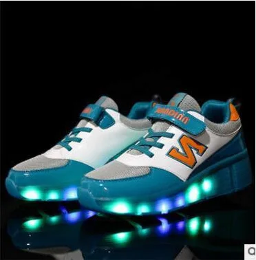 نمط جديد سوبر ضوء الأطفال نماذج الرجال والنساء المشي مع الصمام الخفيفة التلقائي الرول الزلاجات مع عجلات