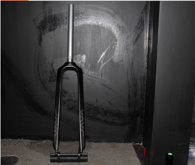 

Java ultra-light carbon hard  fork 26er 27.5er 29er  tyre size support disc mountain carbon fiber 43cm from crown to axle
