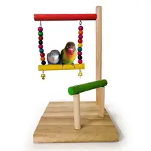 Papagaio de madeira colorido pendurado balanço sino brinquedo pássaro suporte barra grânulos animais de estimação gaiola decoração aves jogando plataforma de brinquedo para papagaio
