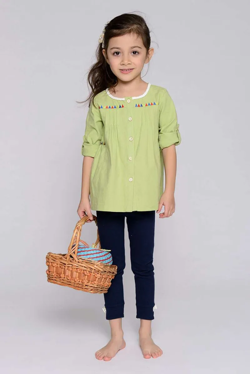 During The Spring and Autumn 2016 Girls Coat Embroidered Water Washing Cotton and Linen Skirt
