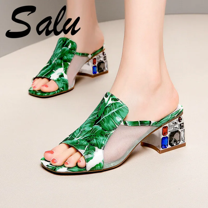 

Salu Women Summer Sandals Outdoor Slipper Flip-flops Elegant Shoes Woman Genuine Leather Fashion Ladies Sandals