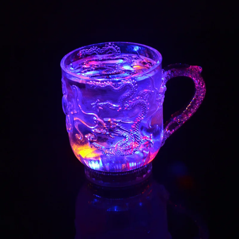 

1PCS Flash Dragon Beer Stein Light Cup 300ML Luminous Wine Drinking Cup Valentine's Day Decoration Bar Accessories Funny Gift