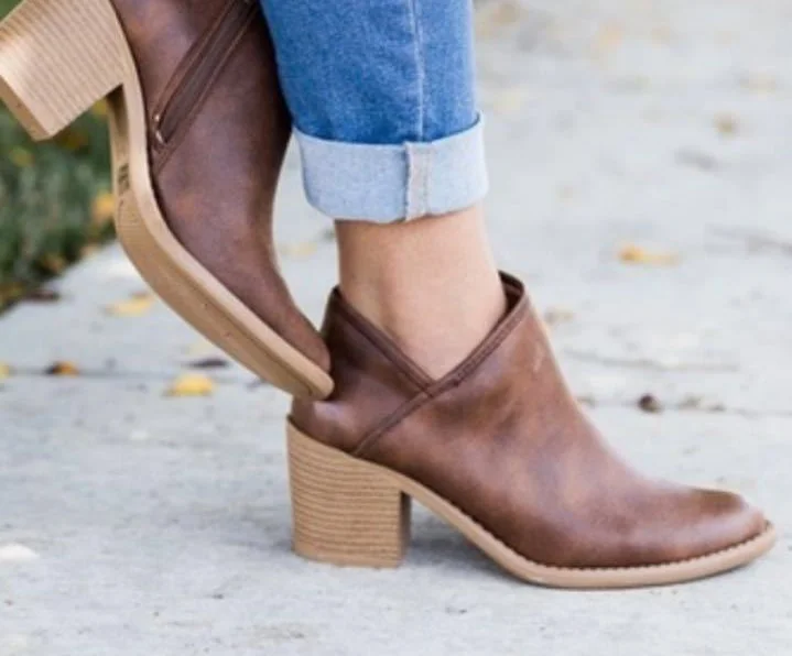 

2019 Chic Summer Women Shoes Retro High Heel Ankle Boots Female Block Mid Heels Casual Botas Mujer Booties Feminina Plus Size 43