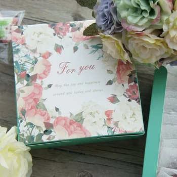 

13.5*13.5*5cm 10pcs green for you rose bloom Paper Box cookie Macaron Chocolate Christmas Birthday Gifts Pack Storage Boxes