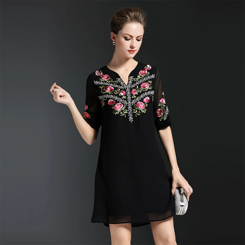 

2018 Fashion New Embroidery Chiffon Dress Women Chinese Style Half Sleeve V_neck Above Knee Mini Female Summer Dresses