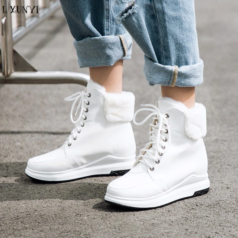 

LXUNYI New 2018 Winter Women Sneakers White Black Warm Plush Vulcanize Shoes Lace Up Flat Platform Casual Shoes Big Size 33-43