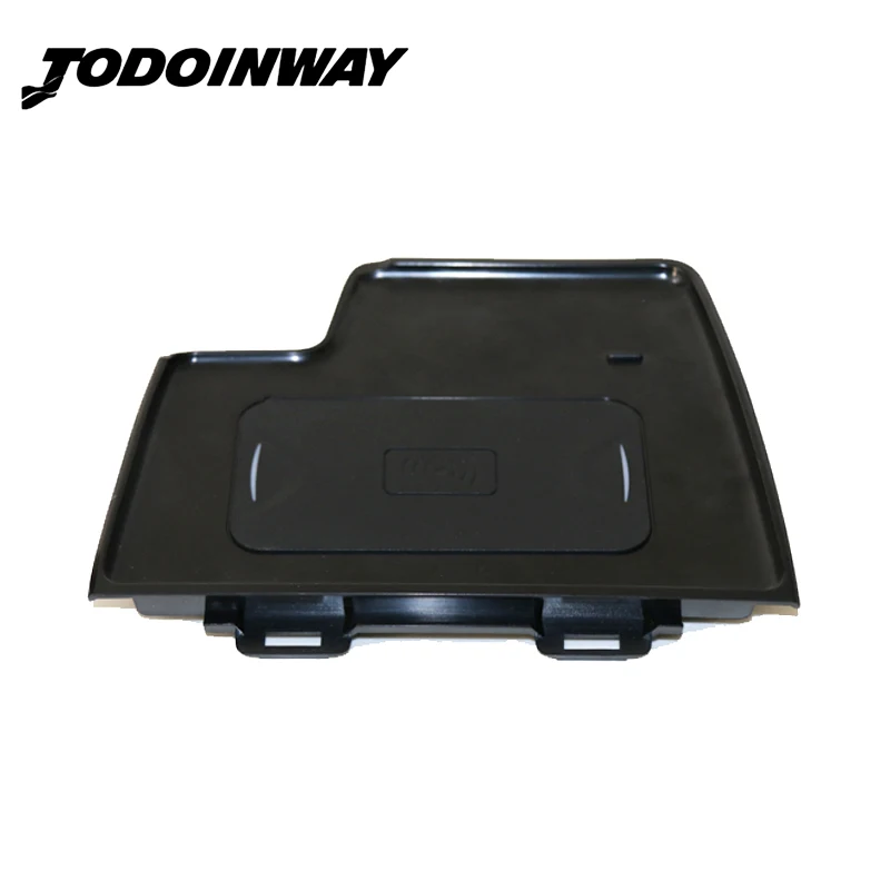 

For Mazda 6 Atenza 2017 2018 car QI wireless charger fast charging case charging plate car phone charger accessories for iPhone