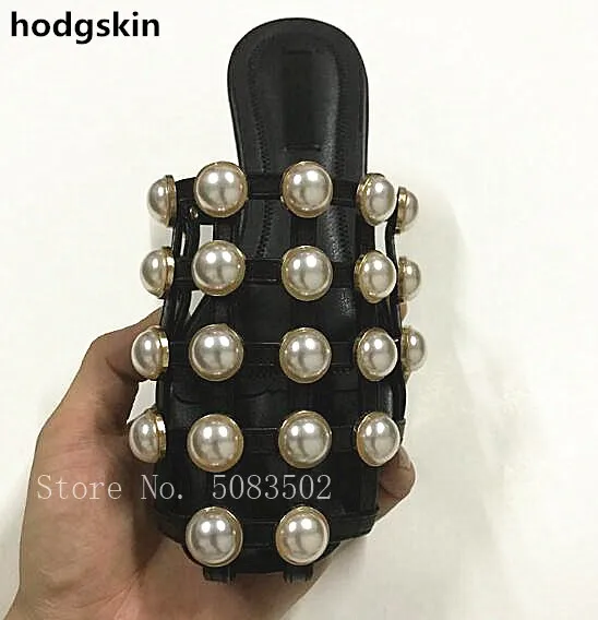 

2019 Checkered Caged Cut-outs Flats Black Leather Women Slippers Beige Wine Amelia Rivets Studded Pearl Beach Slides Shoes Woman