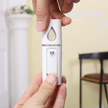 

Rechargeable sprayer Hydrating Sprayer Convenient Negative Ion Facial Humidifier Sprayer Cold Spray Handheld Steamer