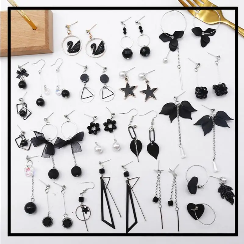 

Personality Women's Stud Earrings Black Collection Geometric Stars Triangle Stud Earrings Long Tassel Earrings Fashion Wild