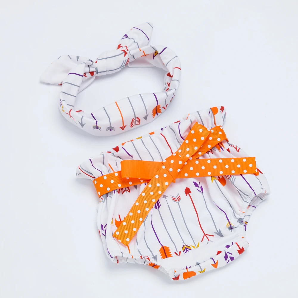 

Cheap 2017 Baby Shorts with Hairband Cotton Girls Bloomer with Diaper Cover Arrow Printed High Quality YK&Loving Kids Clothes