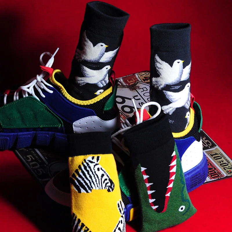 

V-Hanver Men Fashion Harajuku Printing Cartoon Crocodile Shark Zebra Flower Bird Colorful Socks Soft Comfort Cotton Socks Happy