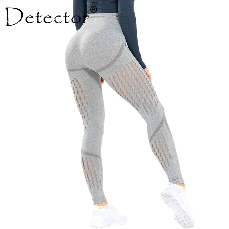 yoga pants that won't roll down detector