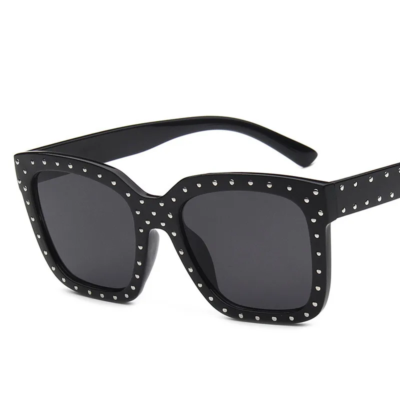 LeonLion классические большие рамки солнечные очки с заклепками женские уличные солнцезащитные очки для шоппинга брендовые дизайнерские UV400 Oculos De Sol UV400